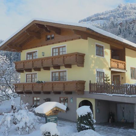 Rohrmoser Appartements 상트조한임퐁가우 외부 사진