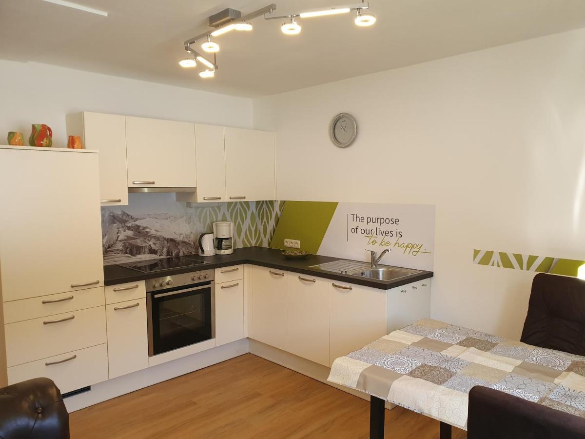 Rohrmoser Appartements 상트조한임퐁가우 외부 사진
